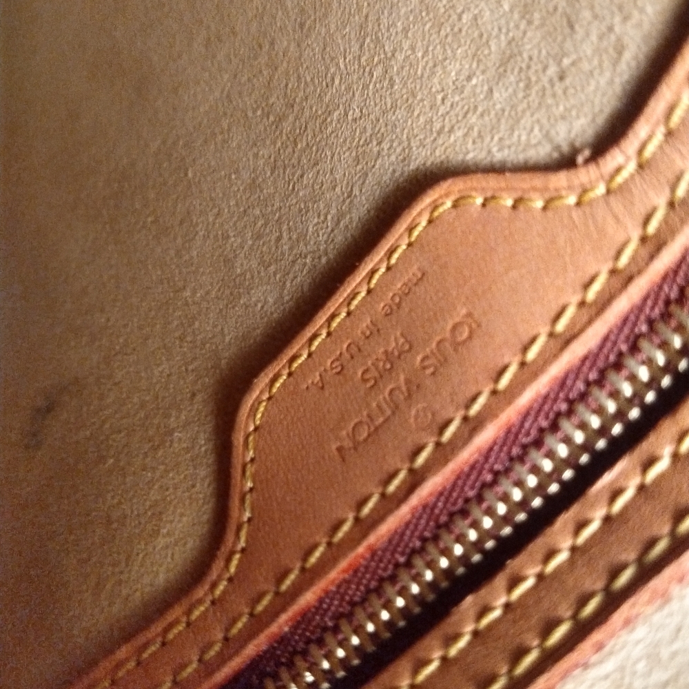 Vintage Louis Vuitton bag - Picture 15 of 15